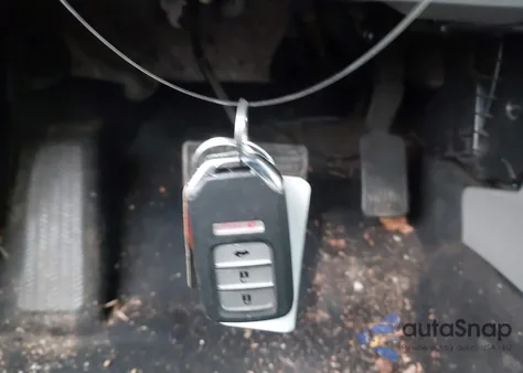 2015 Honda Civic Hybrid from USA, damaged, VIN 19XFB4F26FE000721